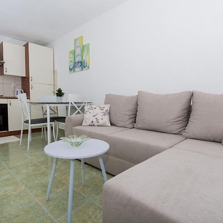 Apartment Mika 2 Трогир Экстерьер фото